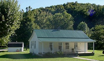 1 1/2 STORY, 3 BEDROOM, 1 BATH HOME